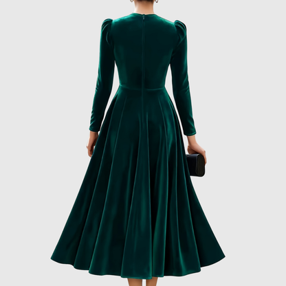 Soopie | Elegantní svatební šaty v námořnické modré a burgundské barvě