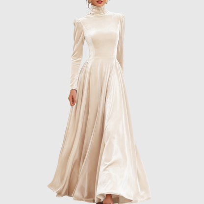 Soophie | Sametové šaty s vysokým límcem