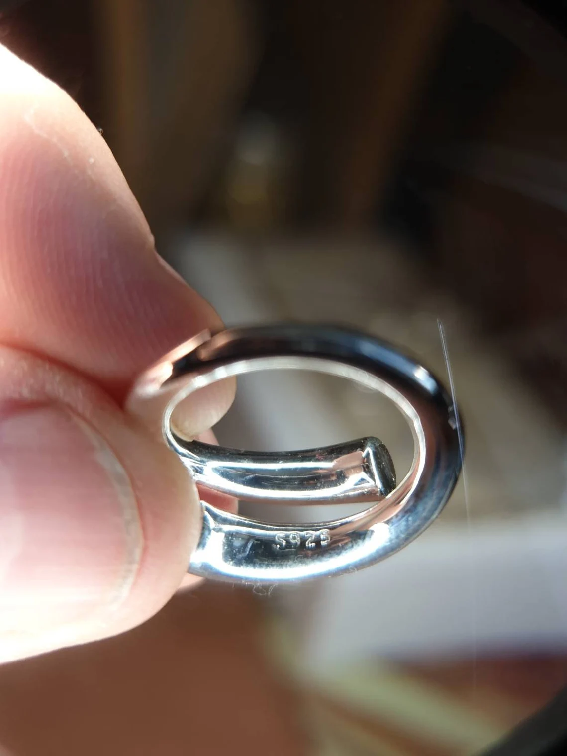 Elegantní nastavitelný prsten