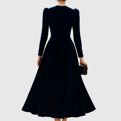 Soopie | Elegantní svatební šaty v námořnické modré a burgundské barvě