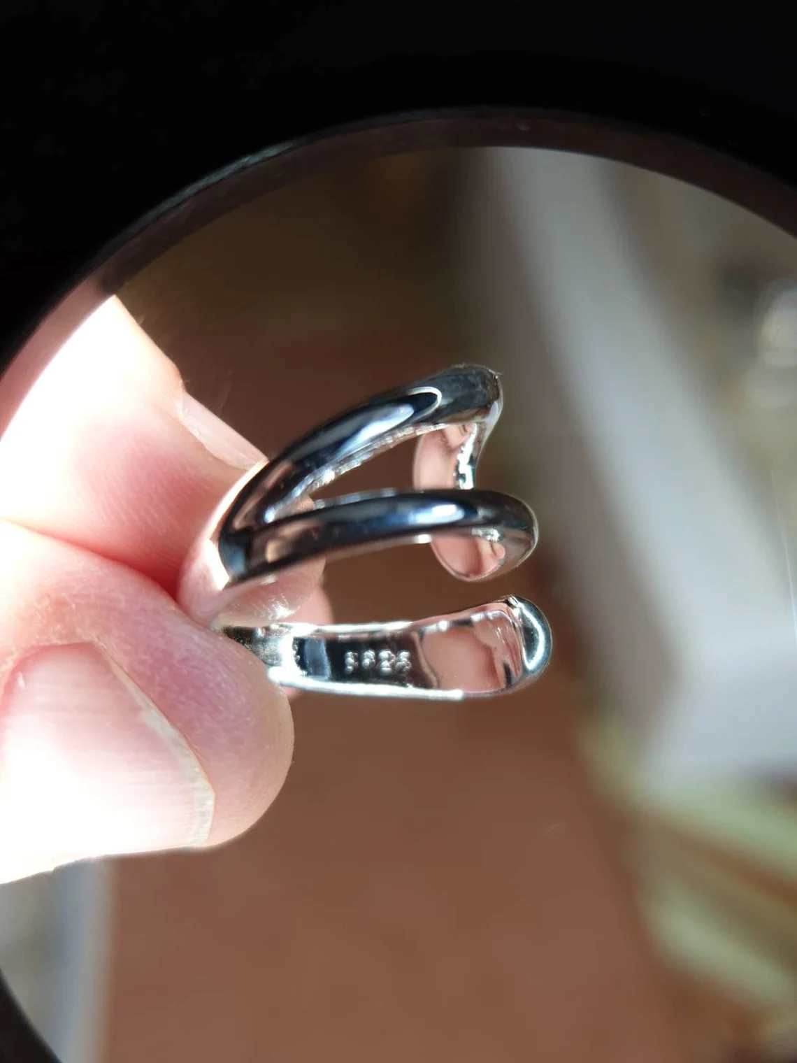 Elegantní nastavitelný prsten